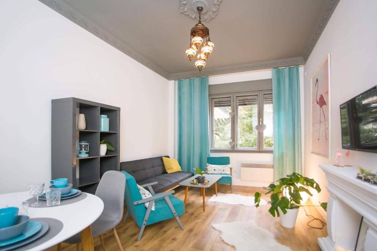 Flamingos Apartment ★ Free Parking ★ City Center ★ Novi Sad Exterior photo